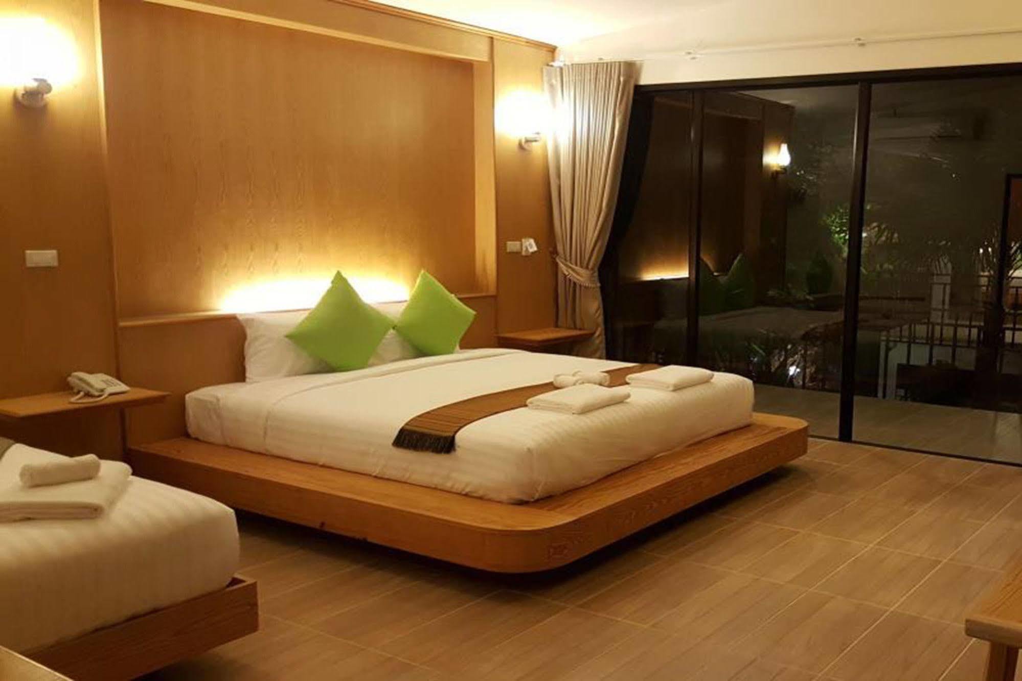 Jasmine And Resort Khanom