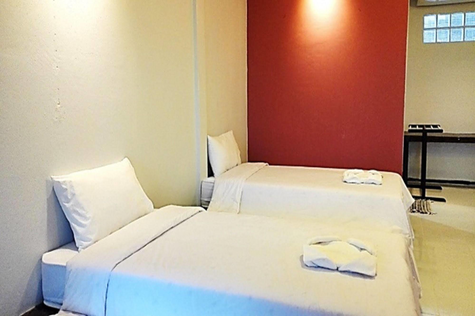 Merito Hotel 3*