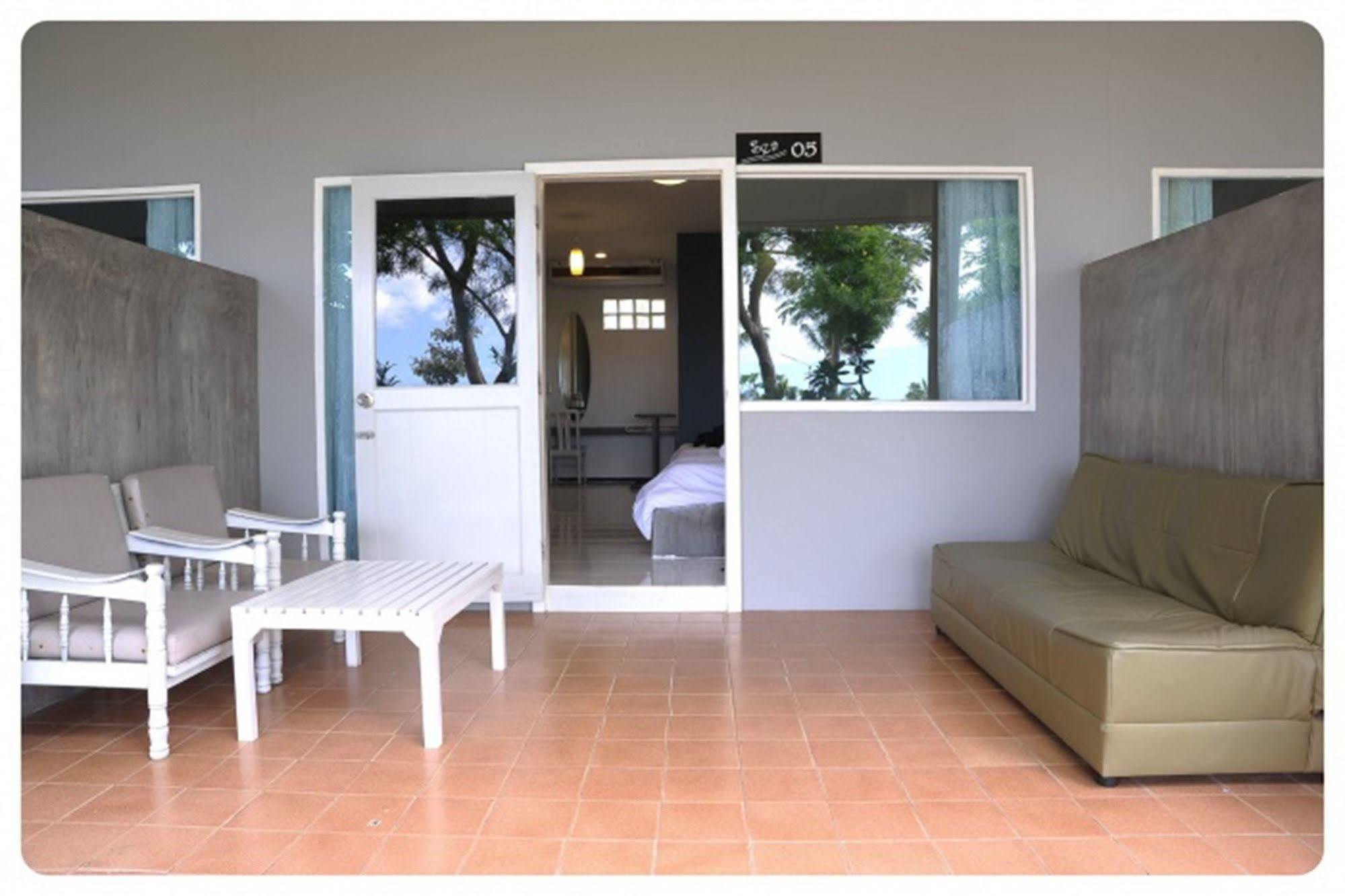 Merito Hotel Cha-Am
