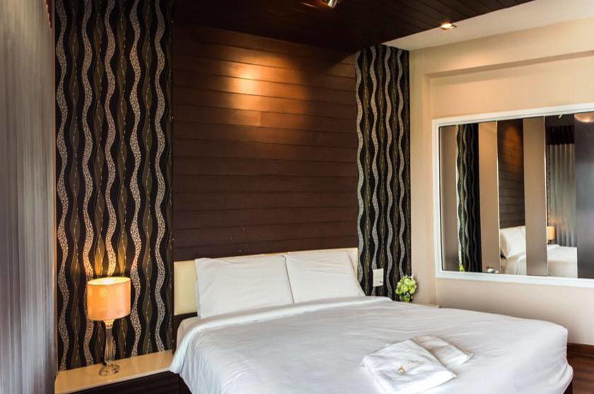 Inn The Ring 3*