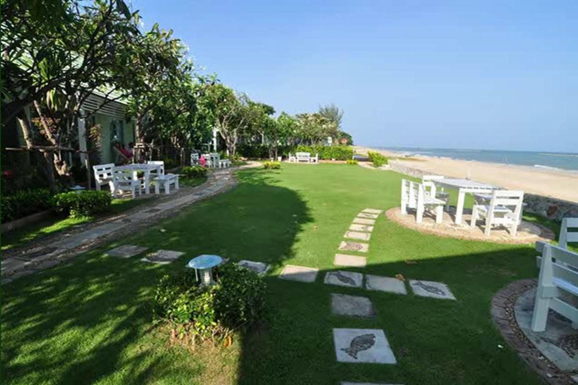 Resort Blue Sky 3*