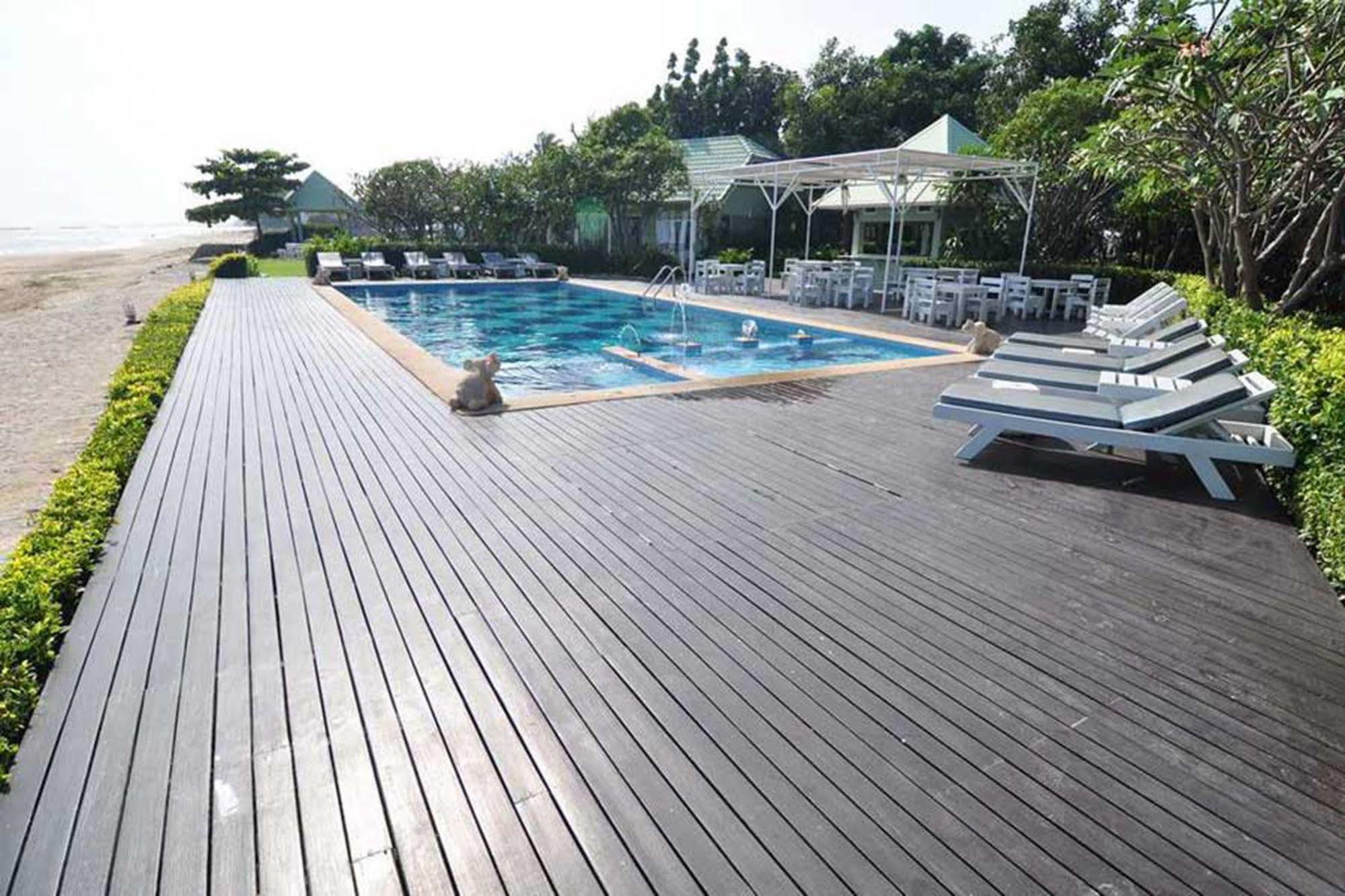 Sea-sky Resort 3*