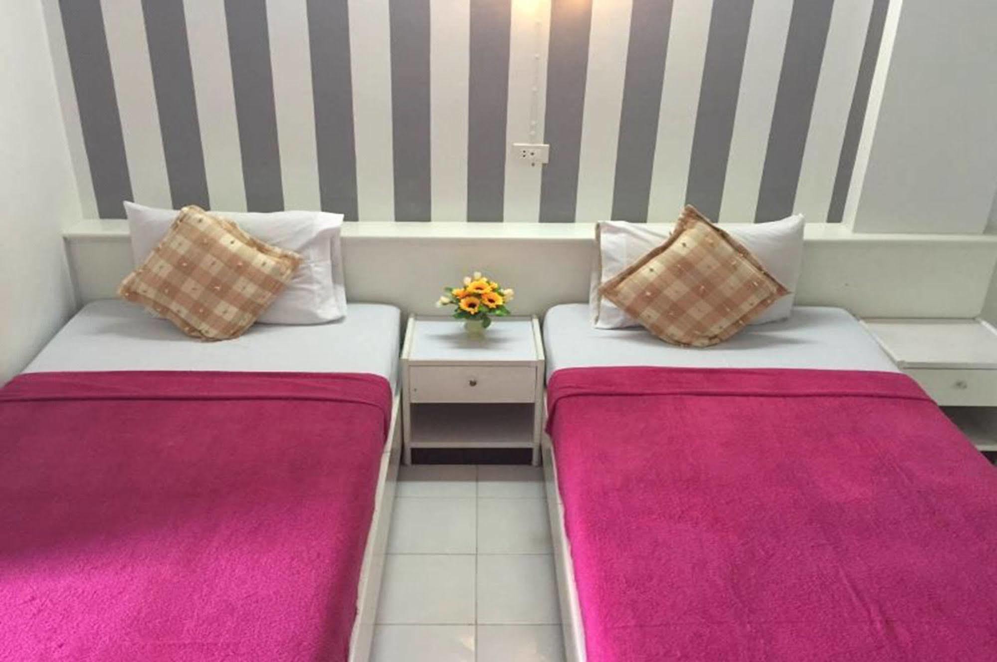 Sorasilp Yai Hotel