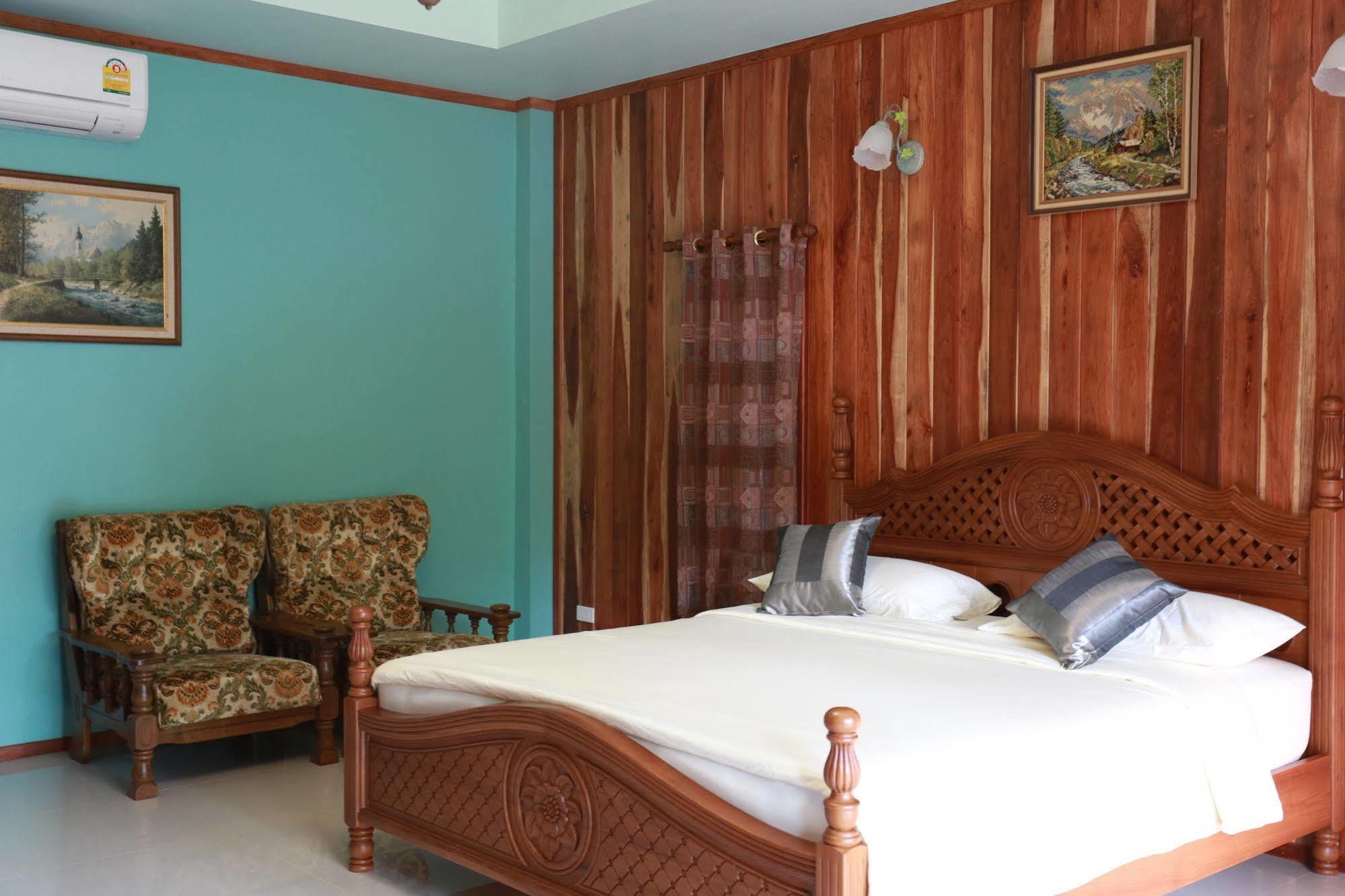 Phachuanchom Resort Khaoyai 2*