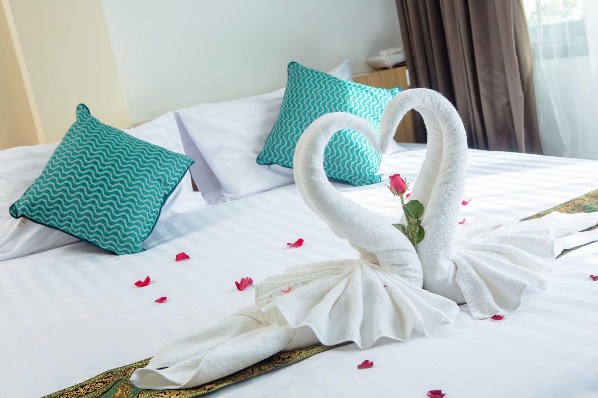 Landmark Hotel 3*