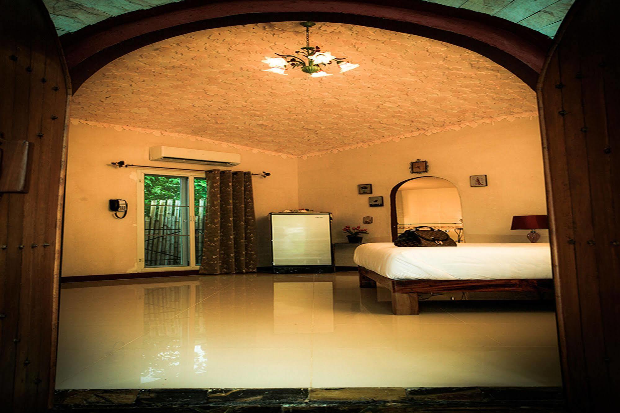 De La Vie Hotel 3*