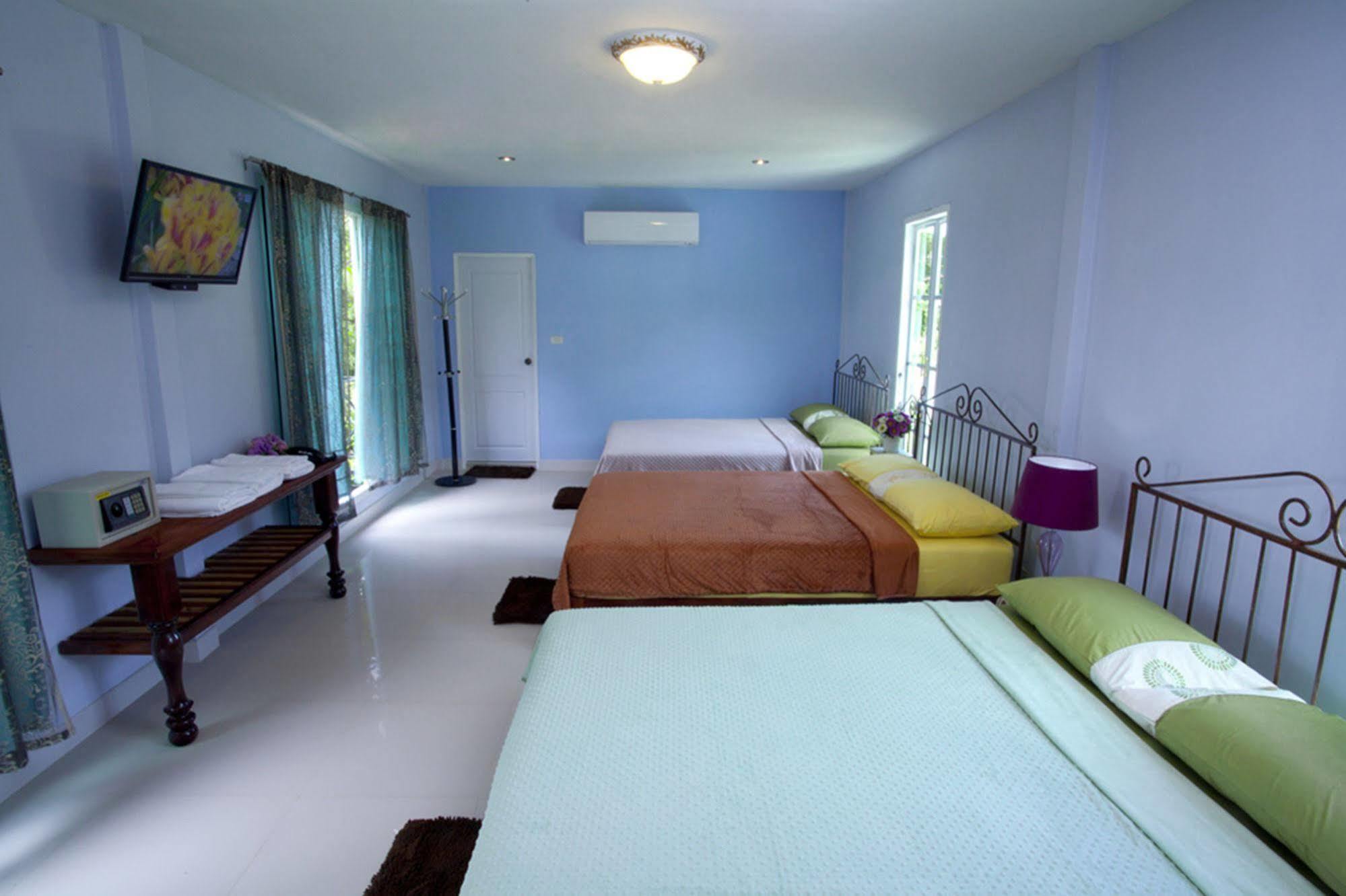 De La Vie Hotel