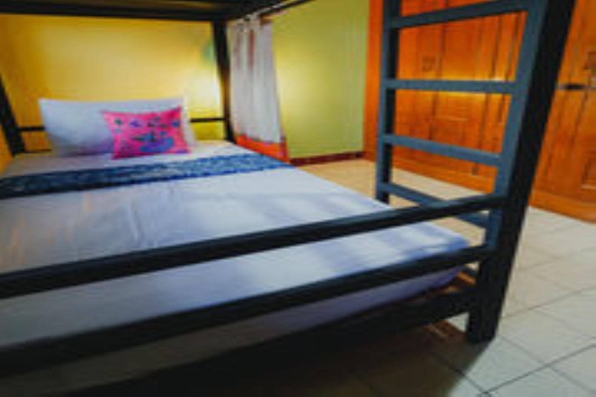 Hostel The Aree Hat Yai