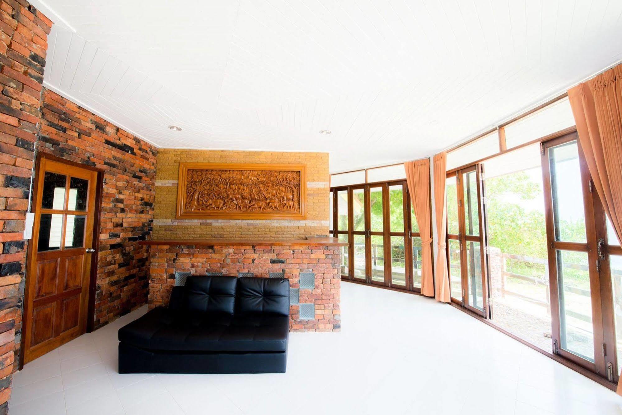 Adang Island Hotel Koh Lipe
