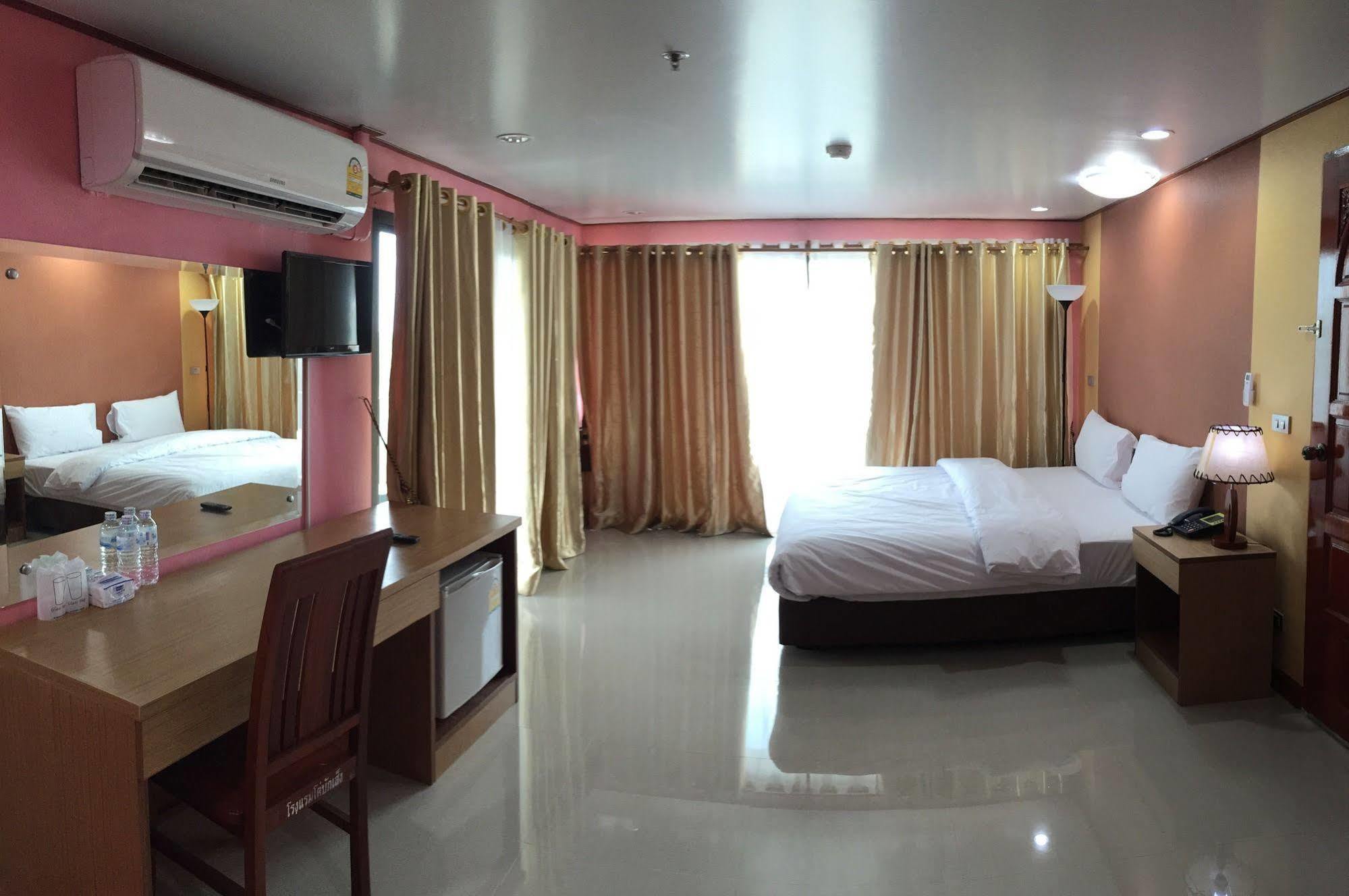 Hotel Toh Buk Seng Phra Nakhon Si Ayutthaya