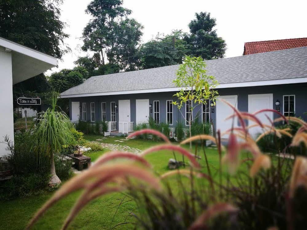 The Goodville 3*