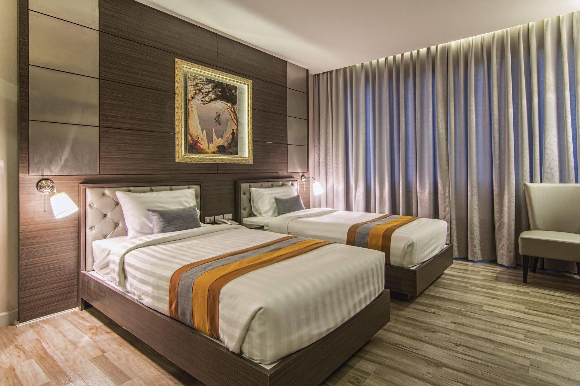 Hotel Gallery Design - Sha Extra 4*