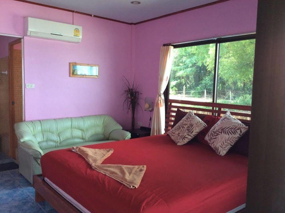 Ban Fah 2* Koh Samet