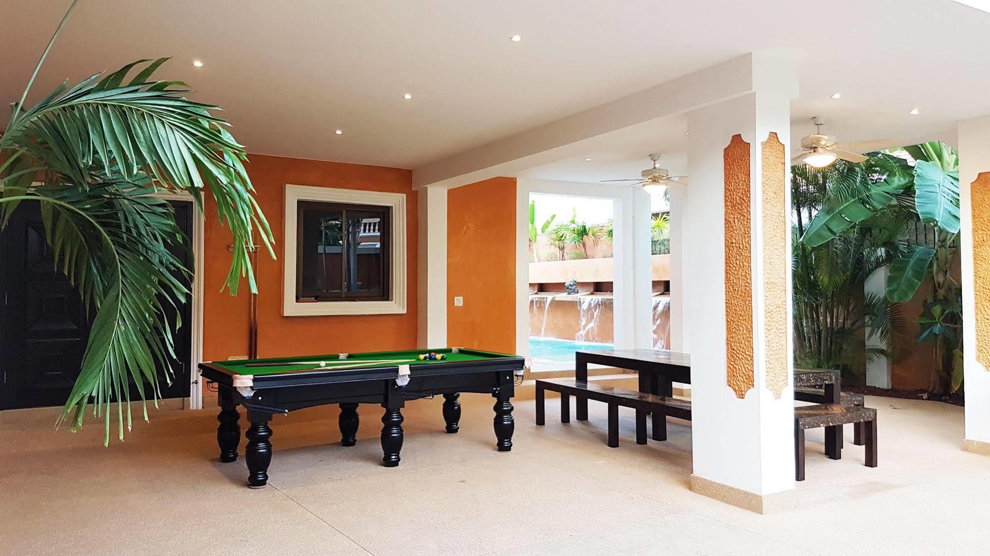 Hideland - The Luxury Tropical Villa