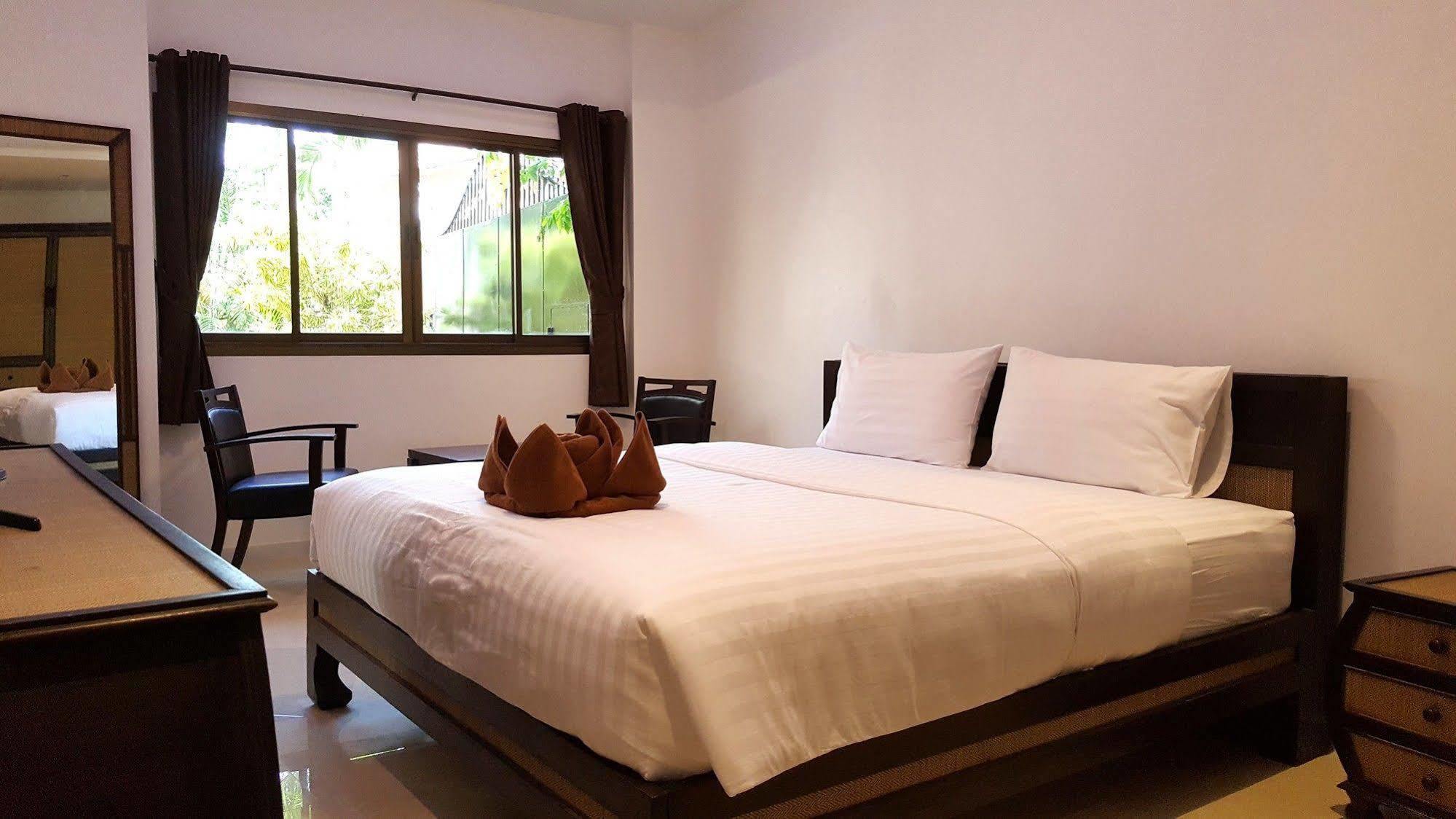 Hideland - The Luxury Tropical Villa Pattaya