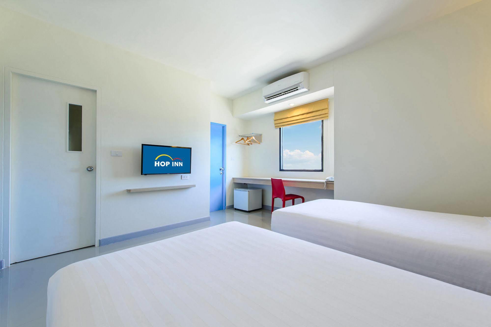 Hop Hotel 2*