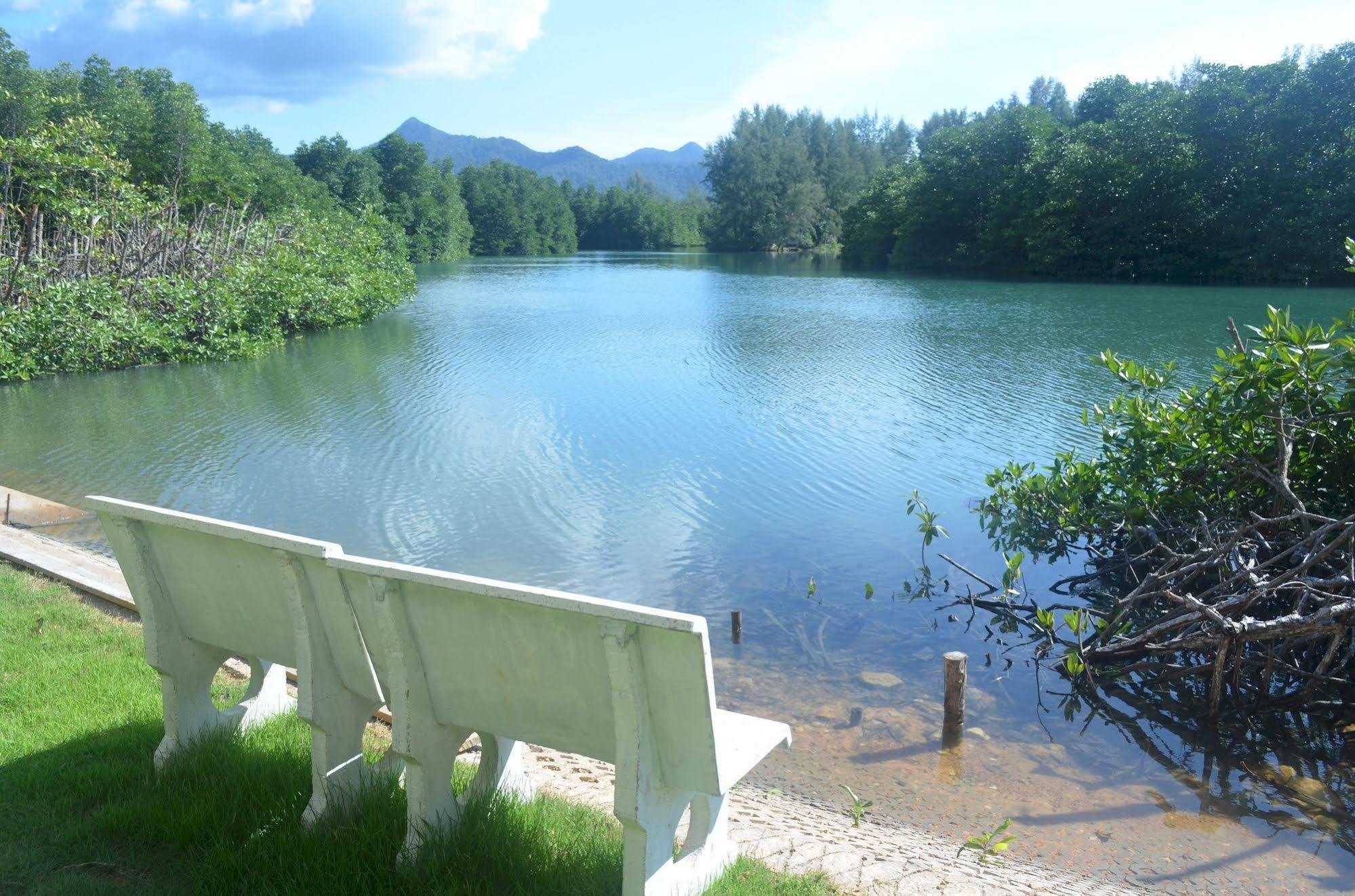 Resort Bhu Tarn &