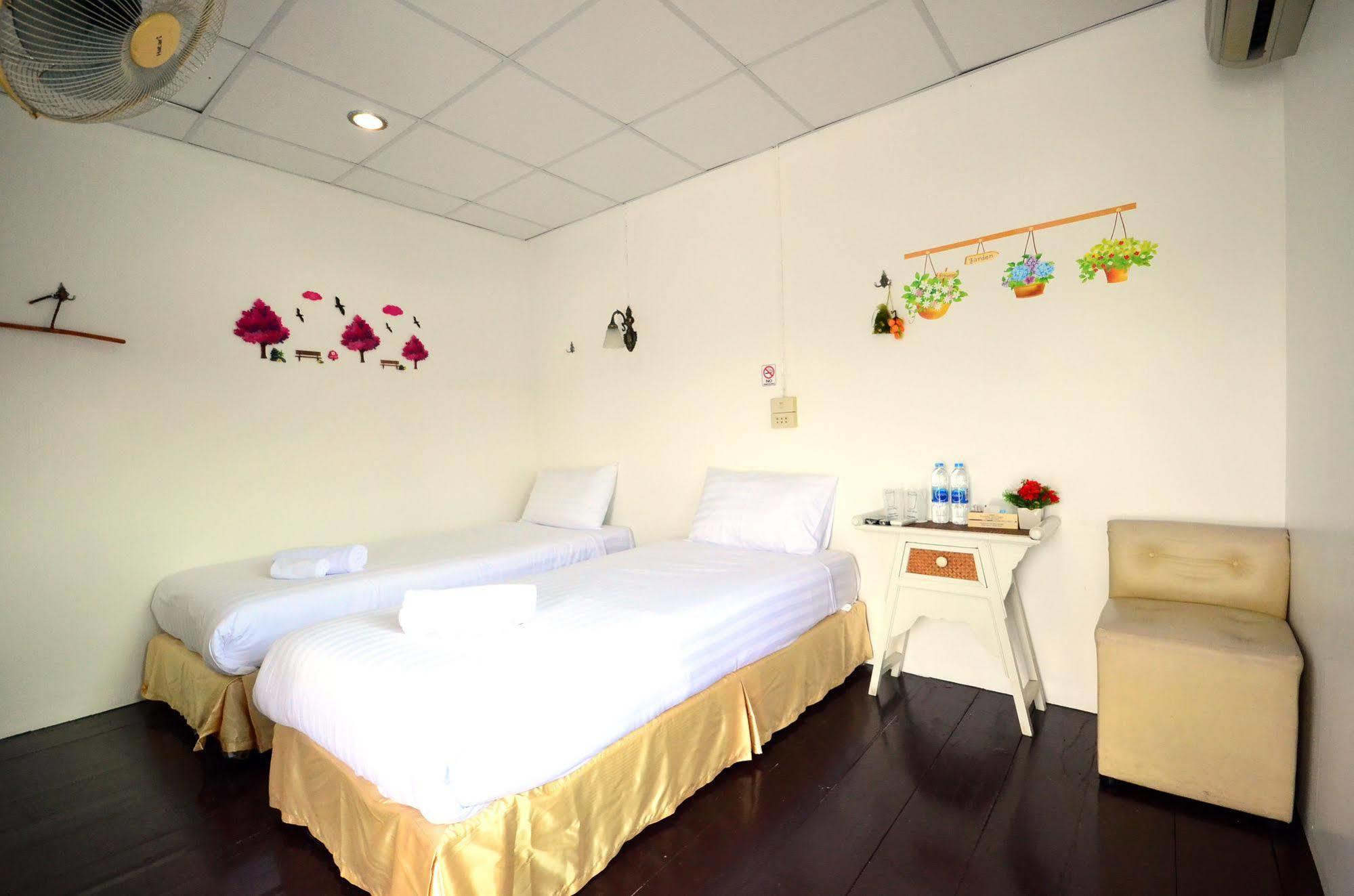 Hotel Rain Tree 3*