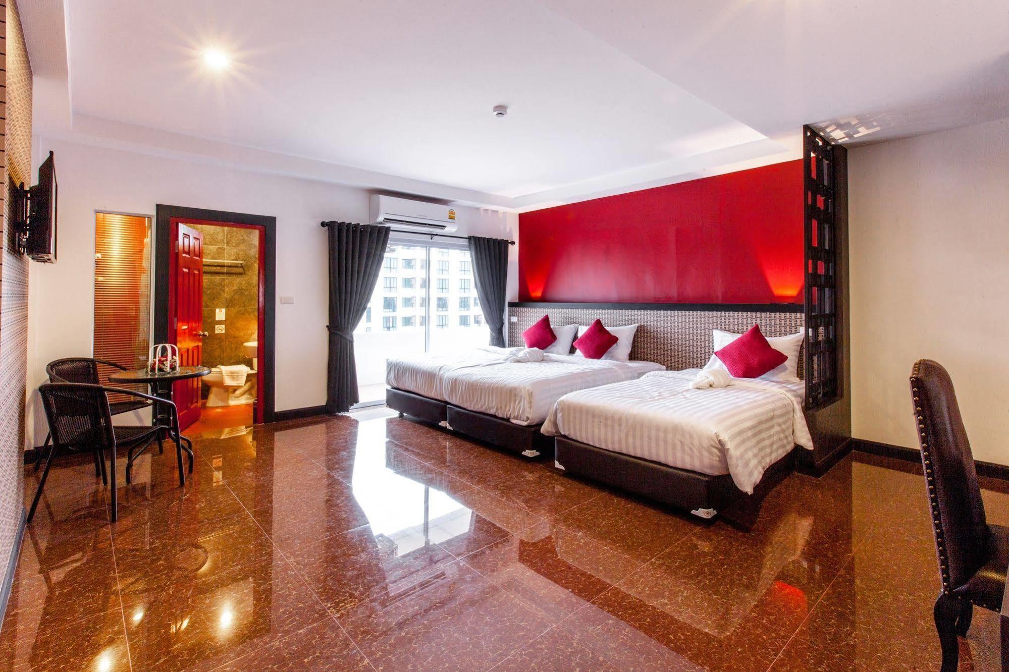 Hotel Gallery Lake View 4*