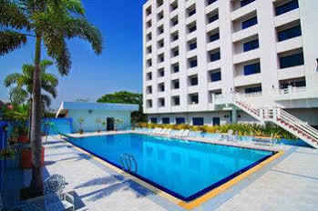 Hotel Khum Suphan Suphan Buri