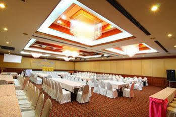 Hotel Khum Suphan Suphan Buri
