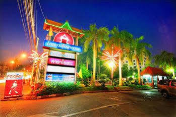 Hotel Khum Suphan