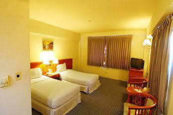 Hotel Khum Suphan