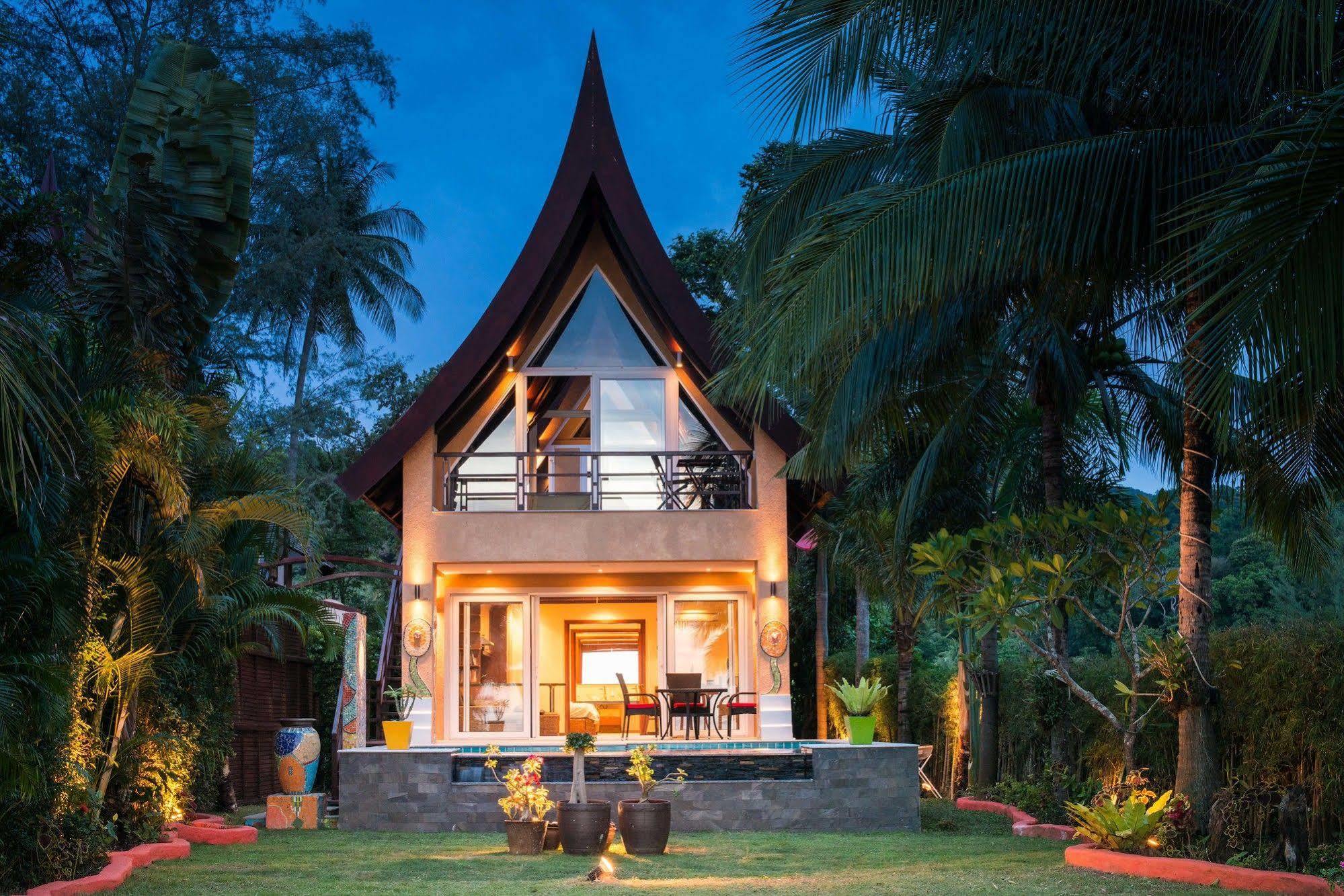Manipura Koh Chang