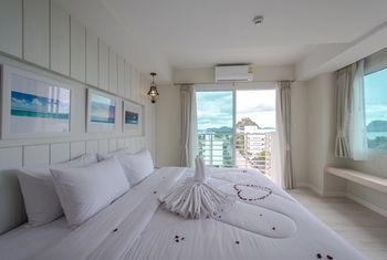Prachuap Grand Hotel