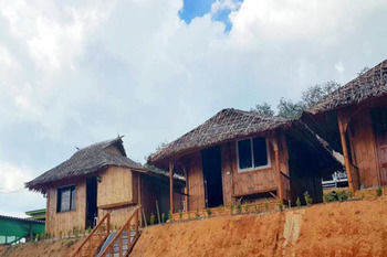 Hill  Lanta Guest house 3*