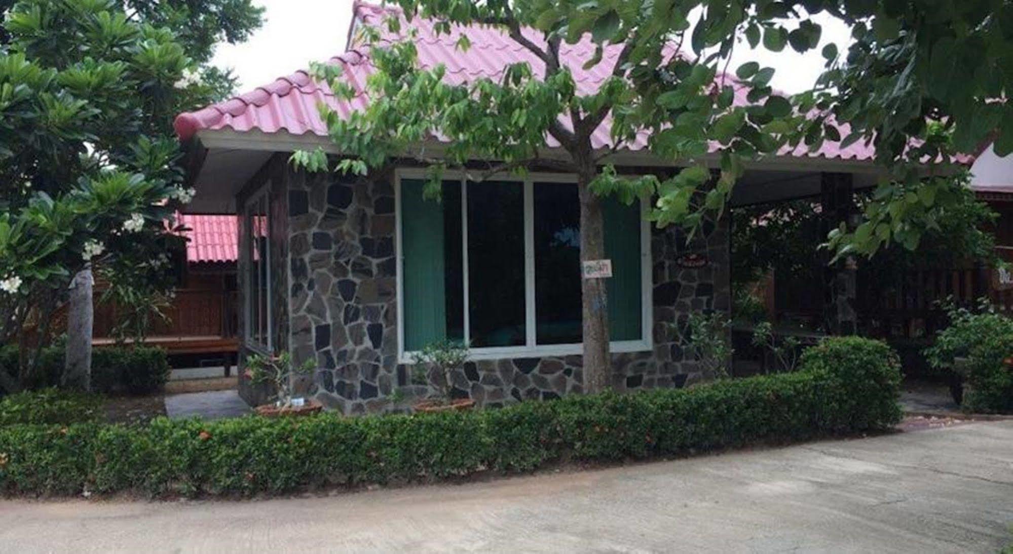 Resort Punpisa Sam Chuk