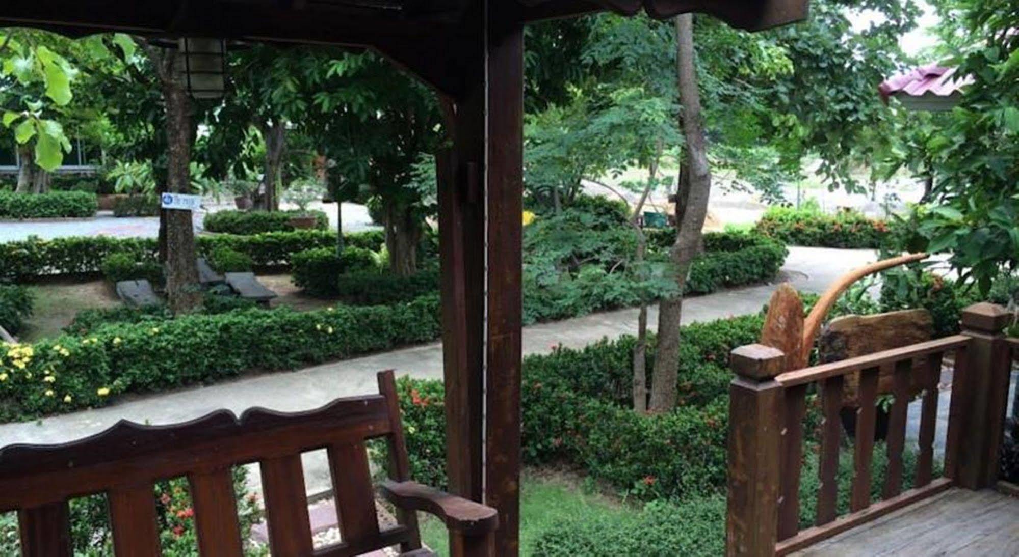 Punpisa Resort Sam Chuk