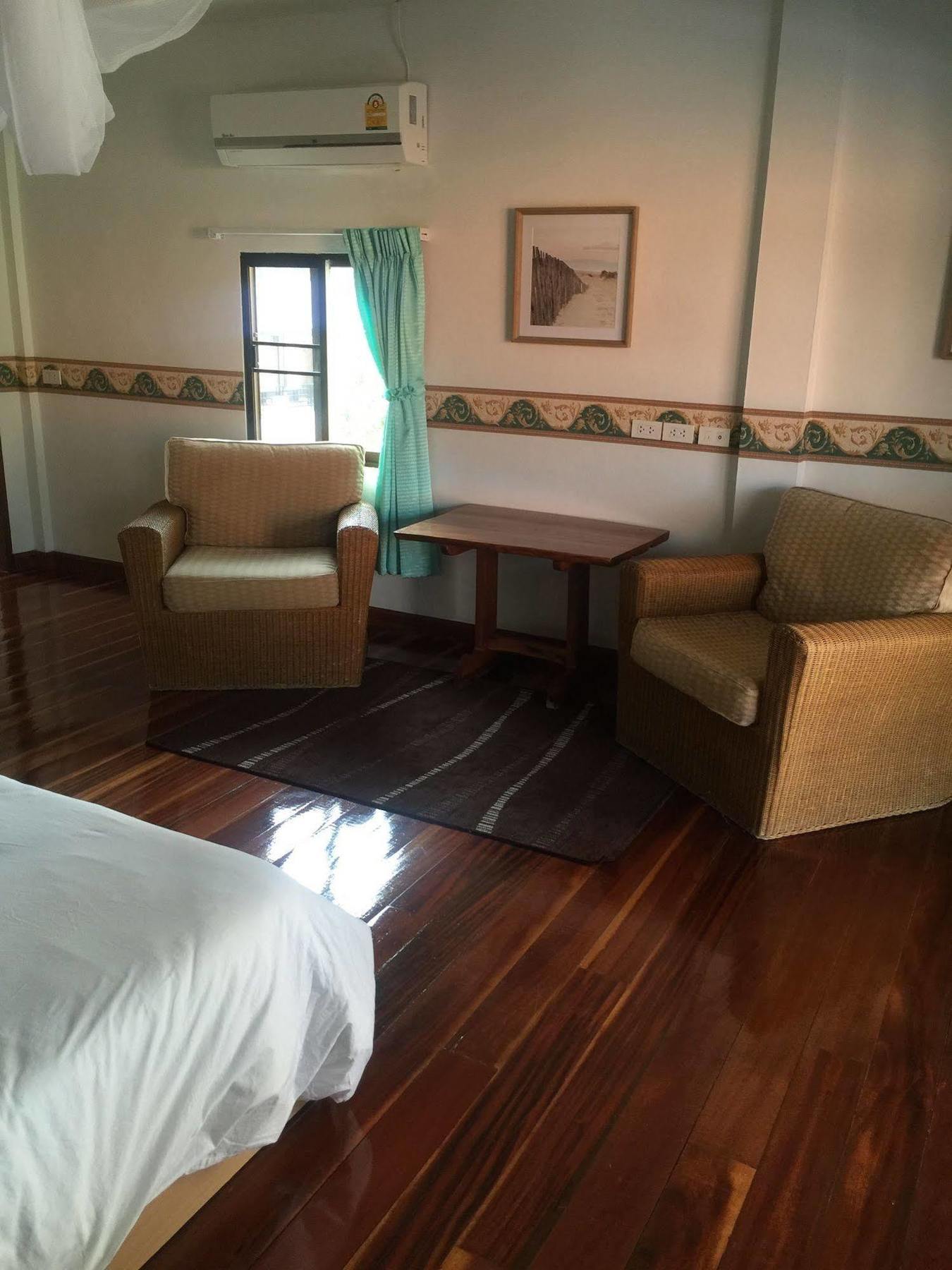 Lyndale Bed & Breakfast Sam Roi Yot