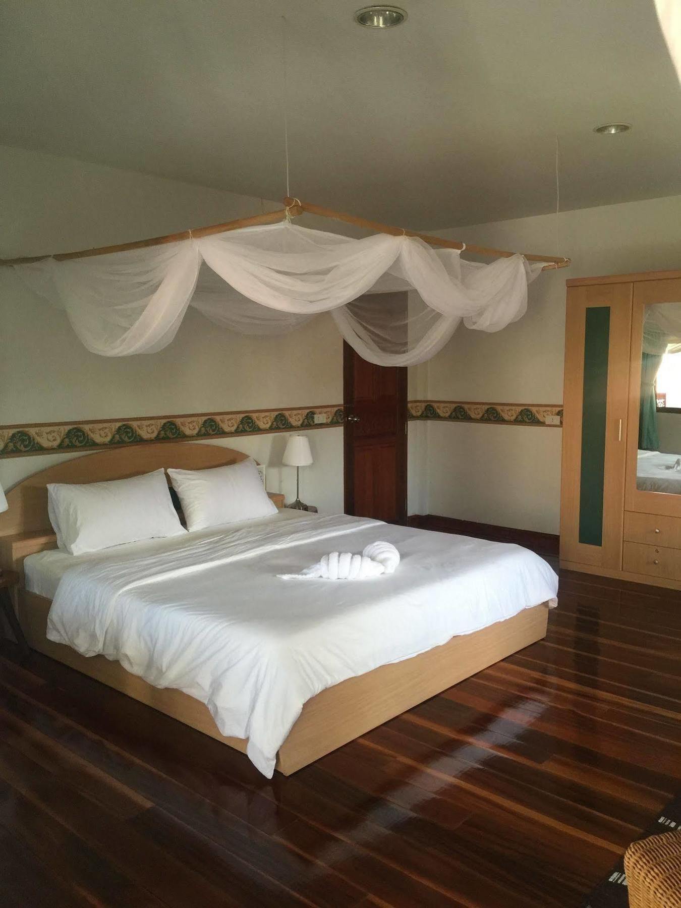Bed & Breakfast Lyndale 2*