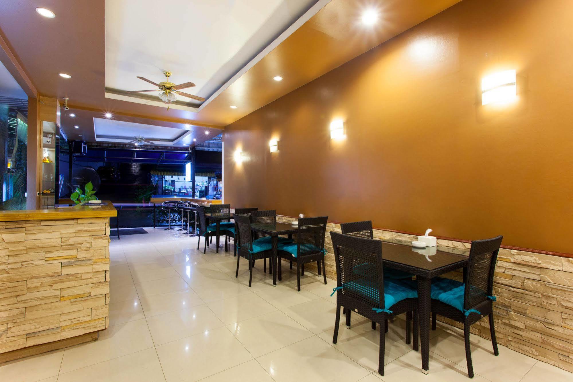 Hotel The Bluewater 3*