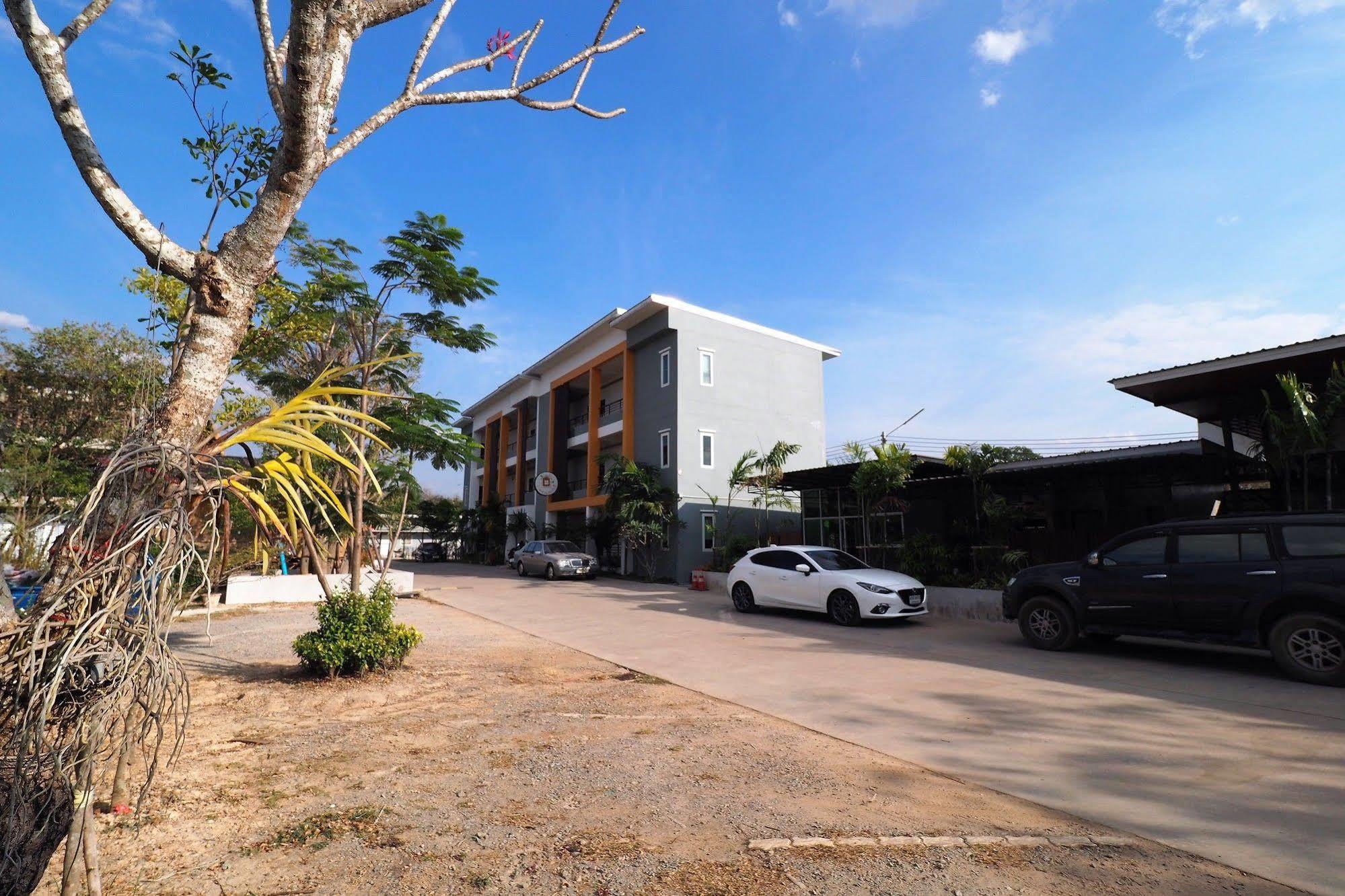 Hotel Bansuandokmai