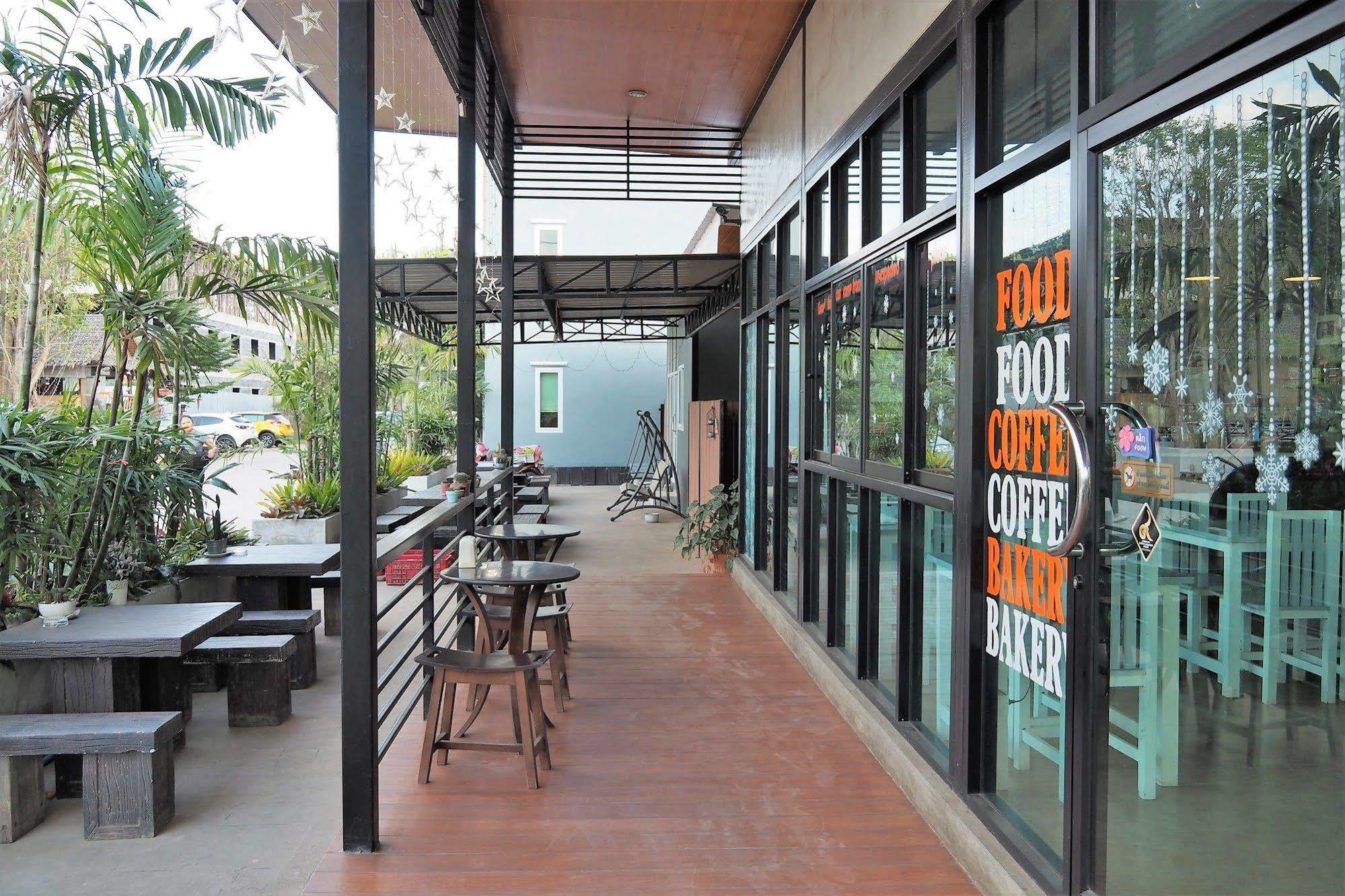 Bansuandokmai Hotel 2*