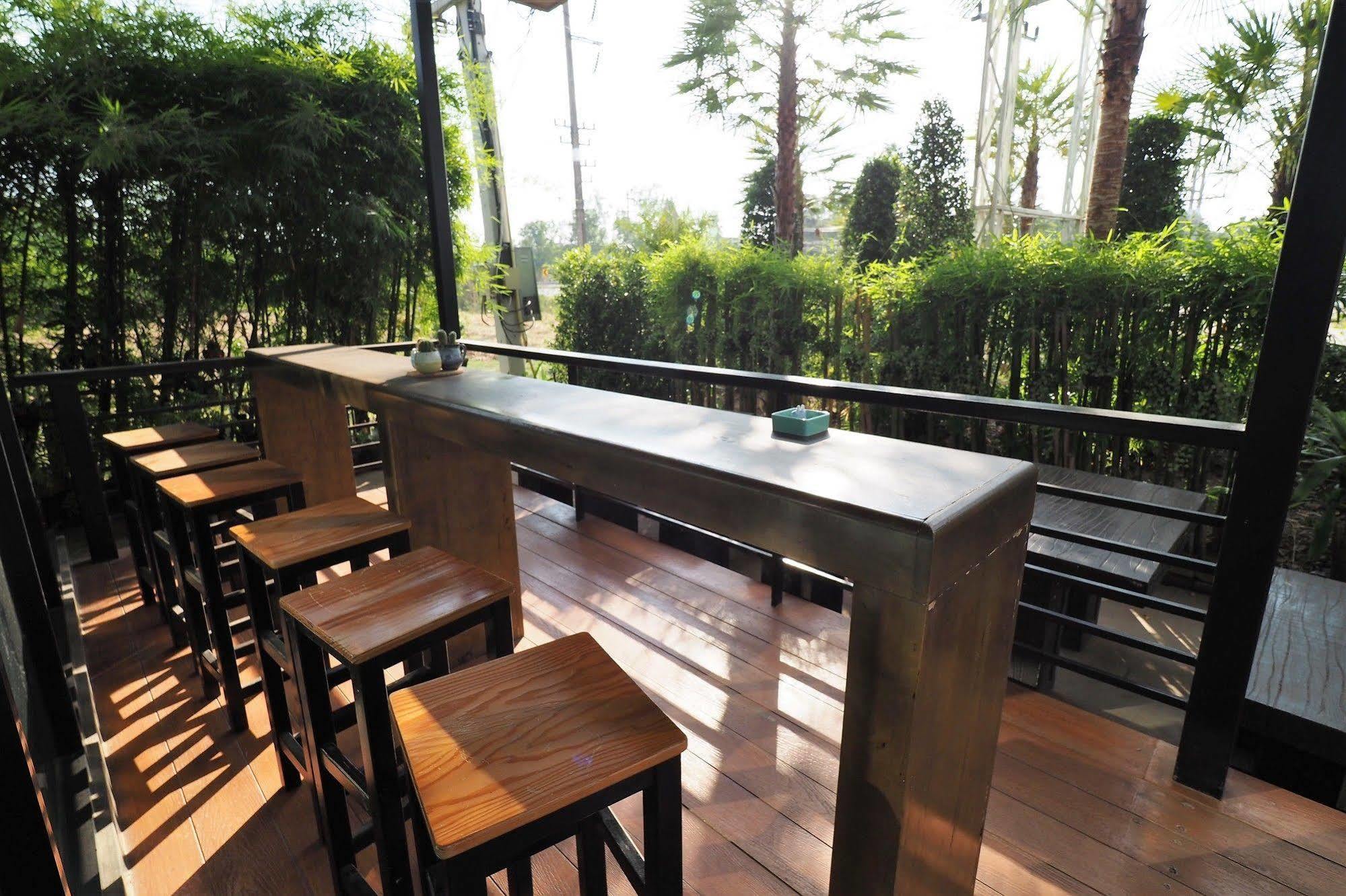 Bansuandokmai Hotel 2*