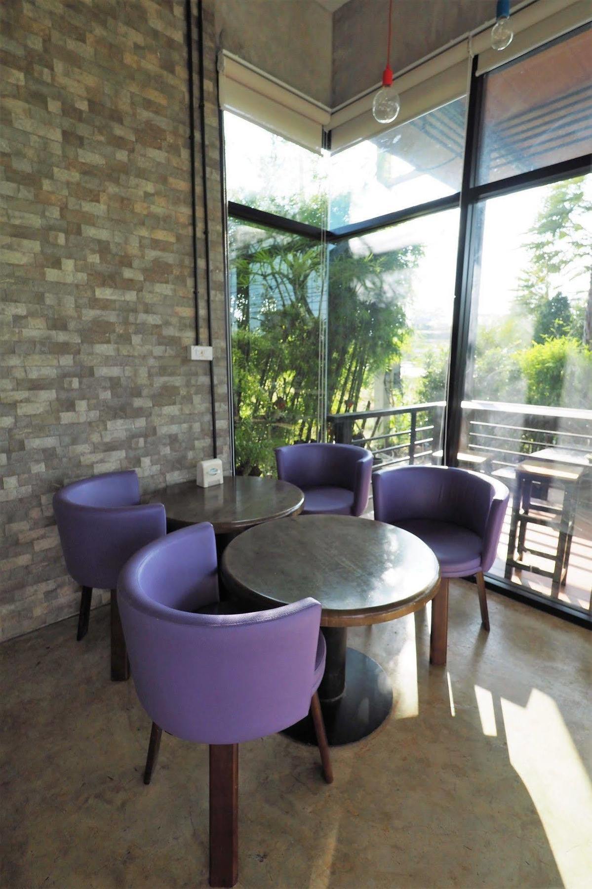 Bansuandokmai Hotel