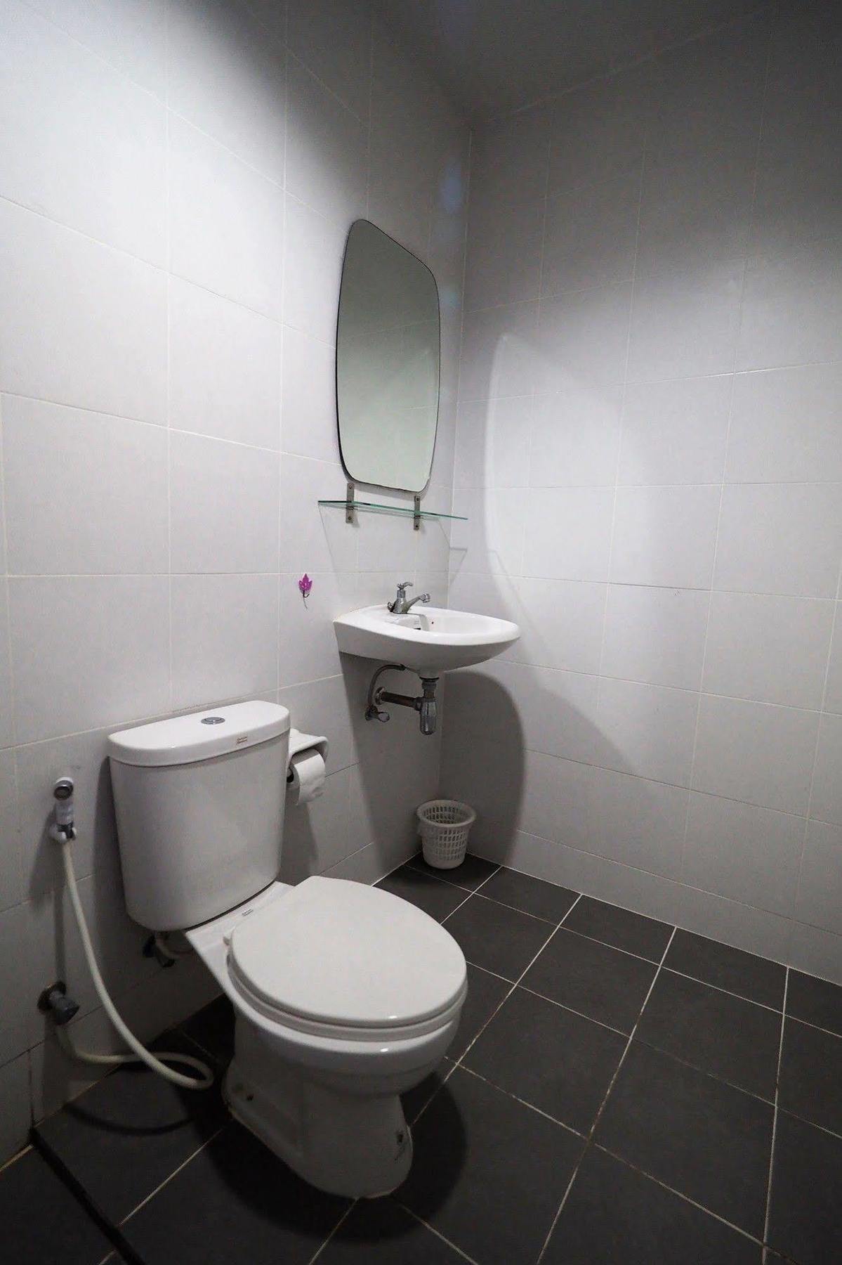Hotel Bansuandokmai Kabin Buri