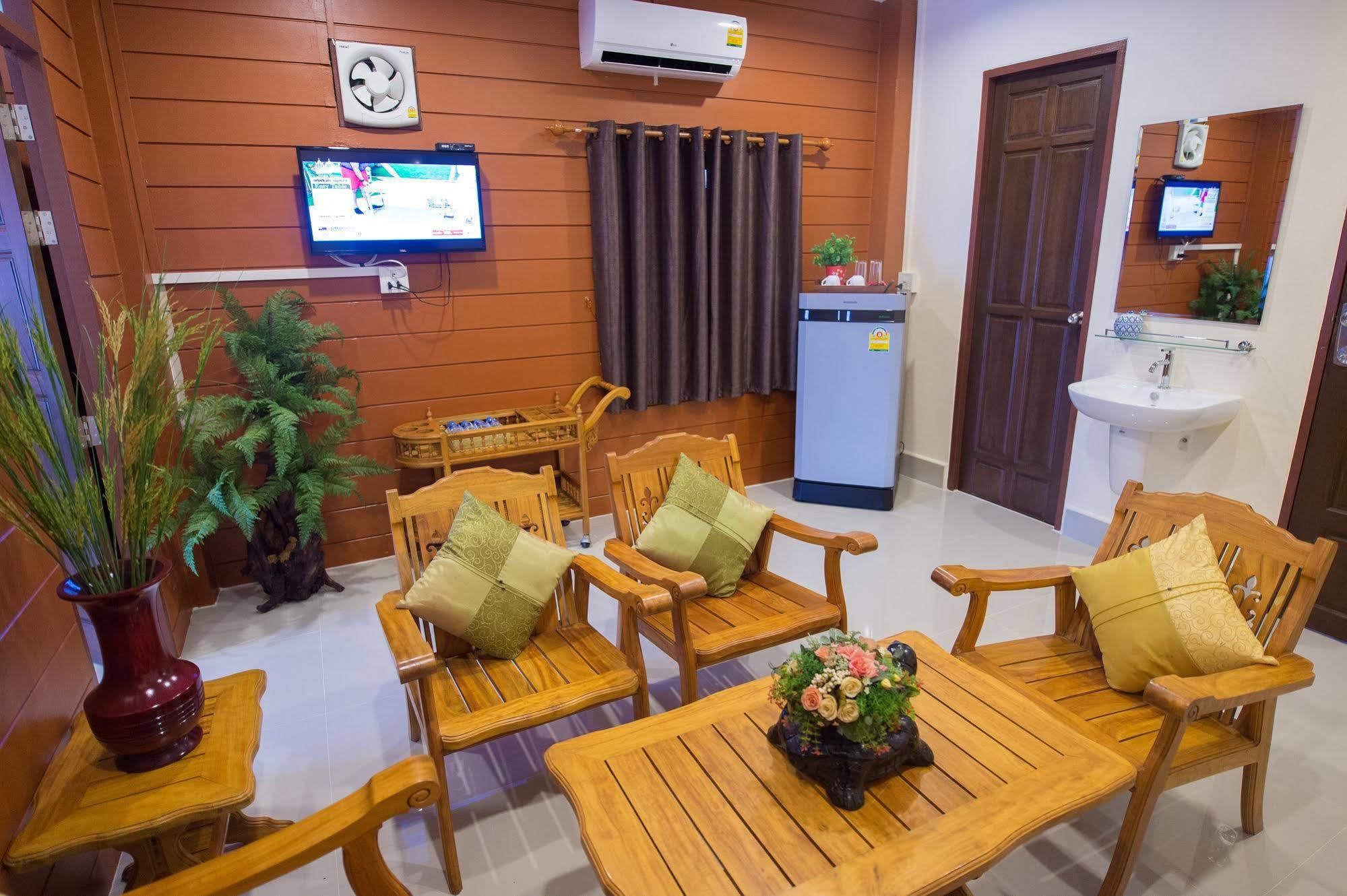 Resort Sri Siam 3*