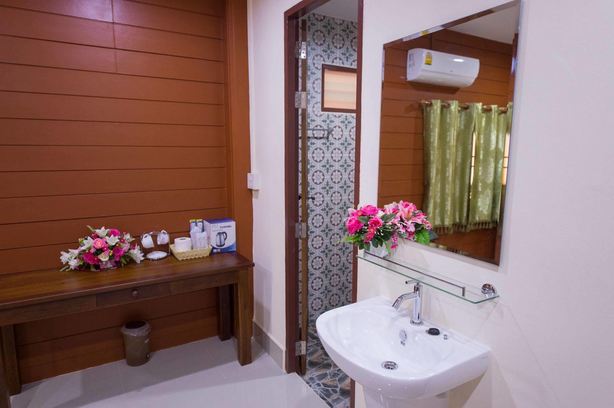 Resort Sri Siam Kanchanaburi