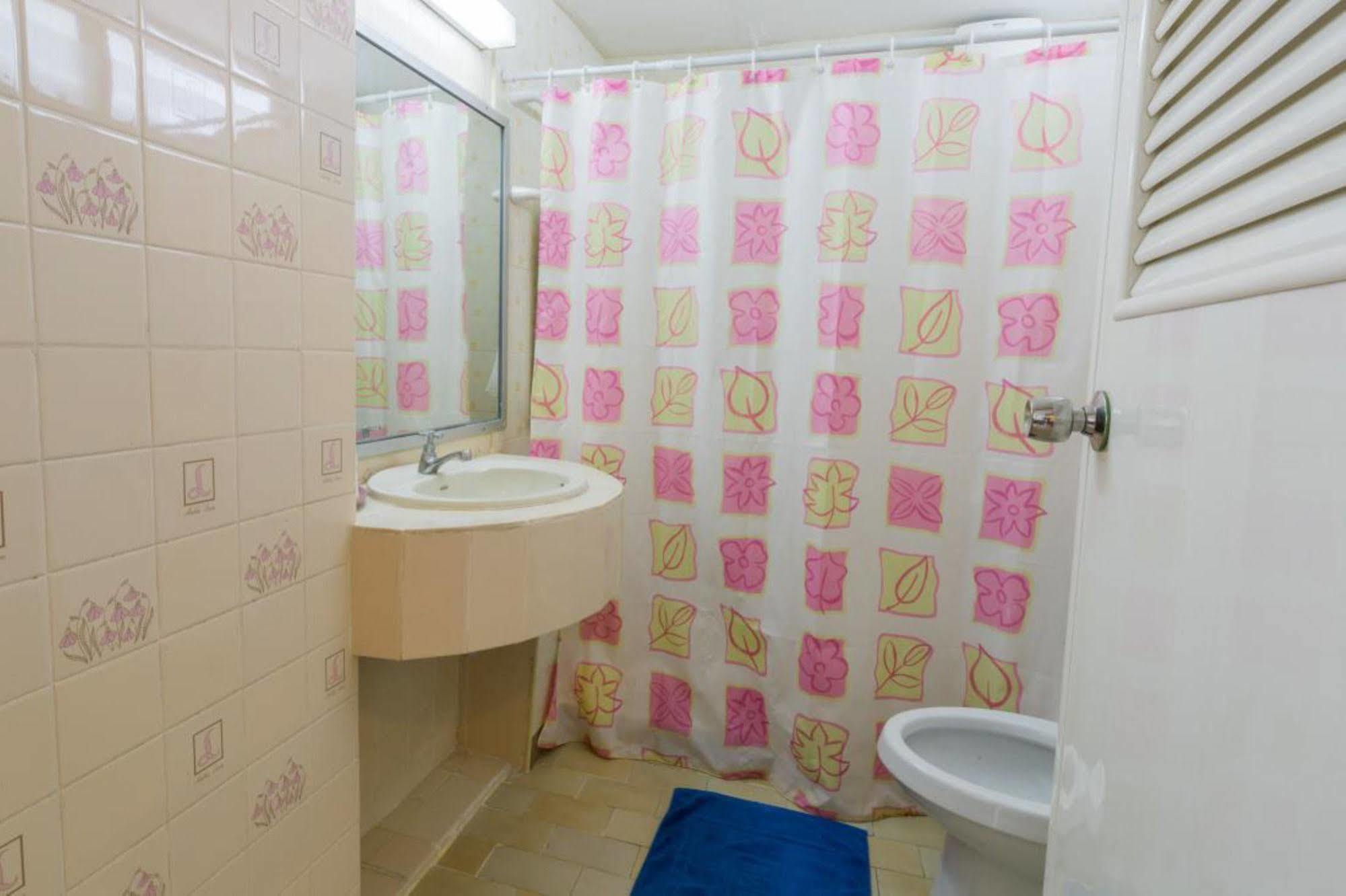 Lake Inn Hotel 2* Songkhla