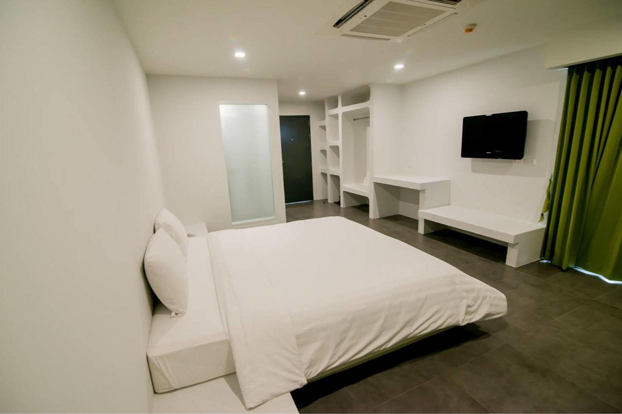 Hotel Panitar Haus Chonburi