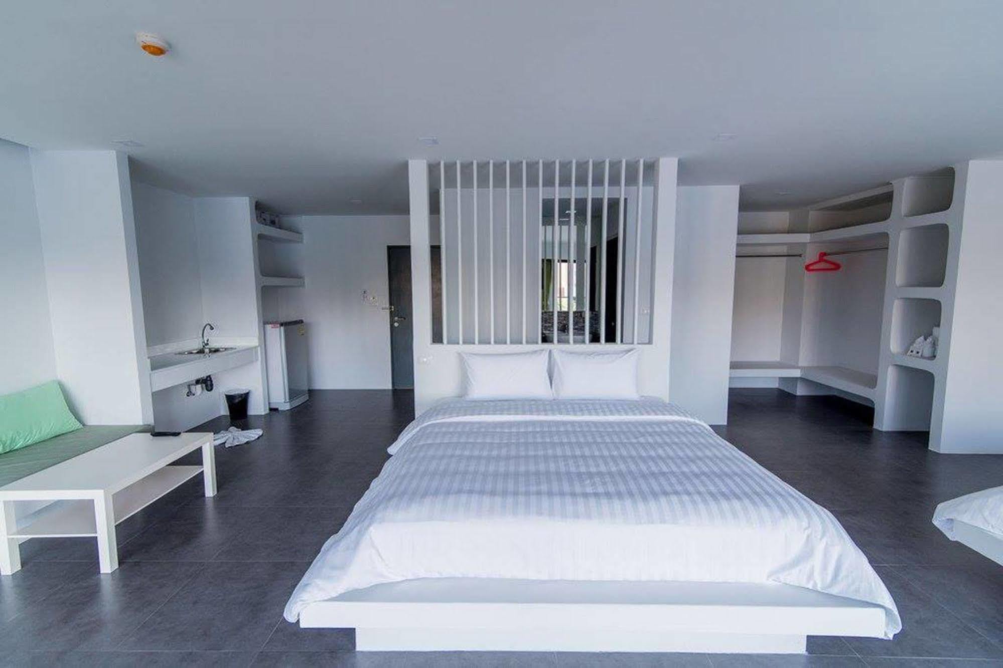 Panitar Haus Hotel Chonburi