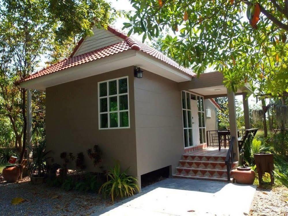 Resort Muaan Suphan Buri