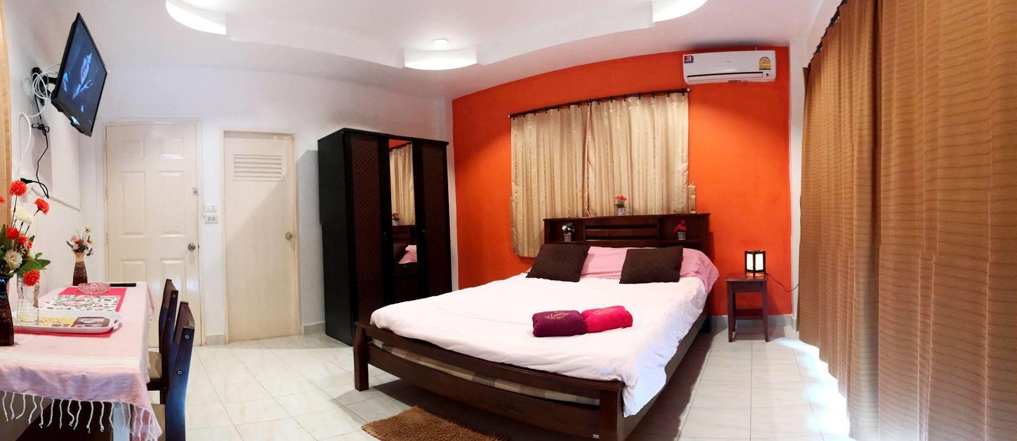 Sawasdee Phuket 2* Rawai
