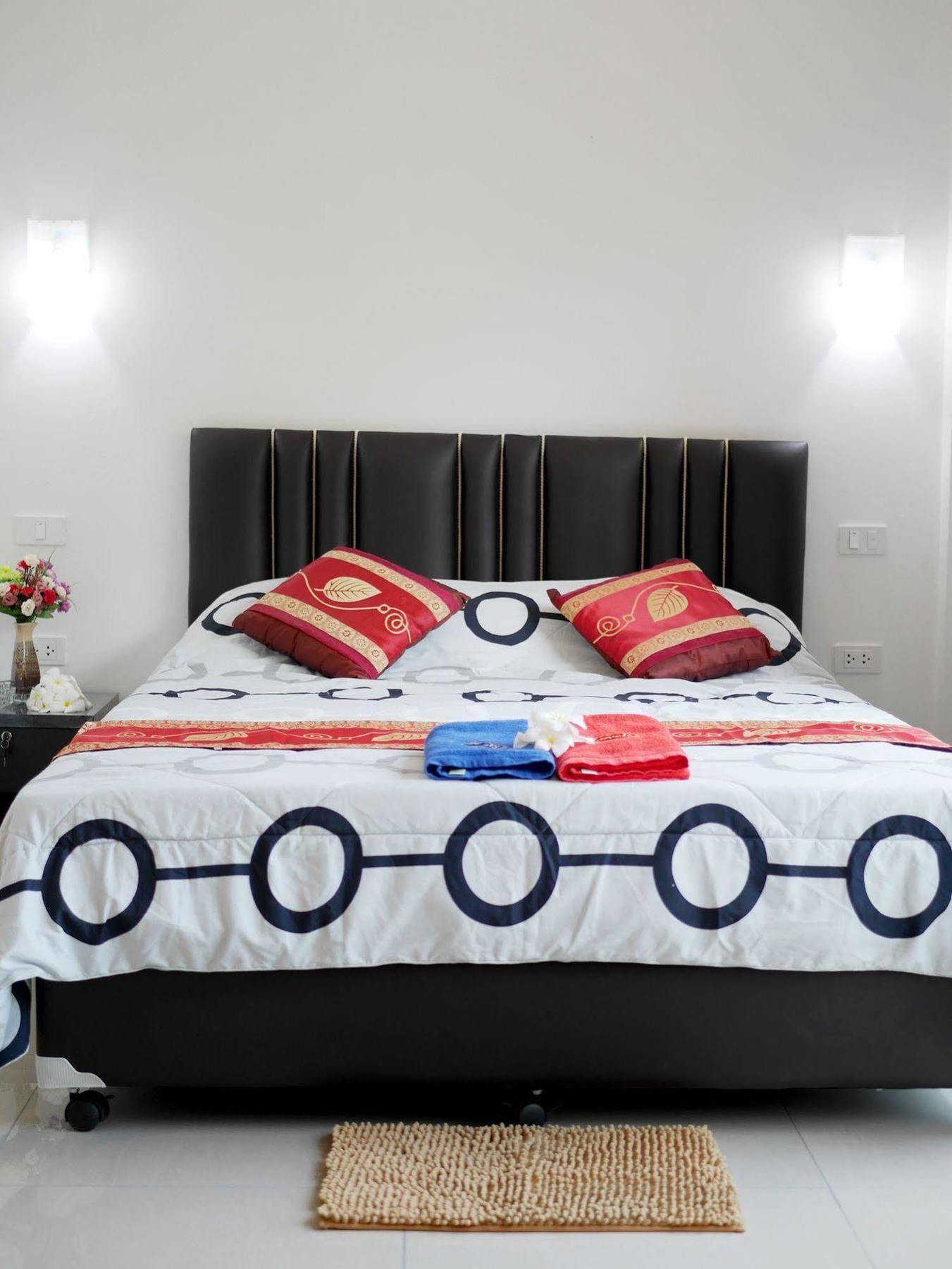 Hotel Sawasdee Phuket