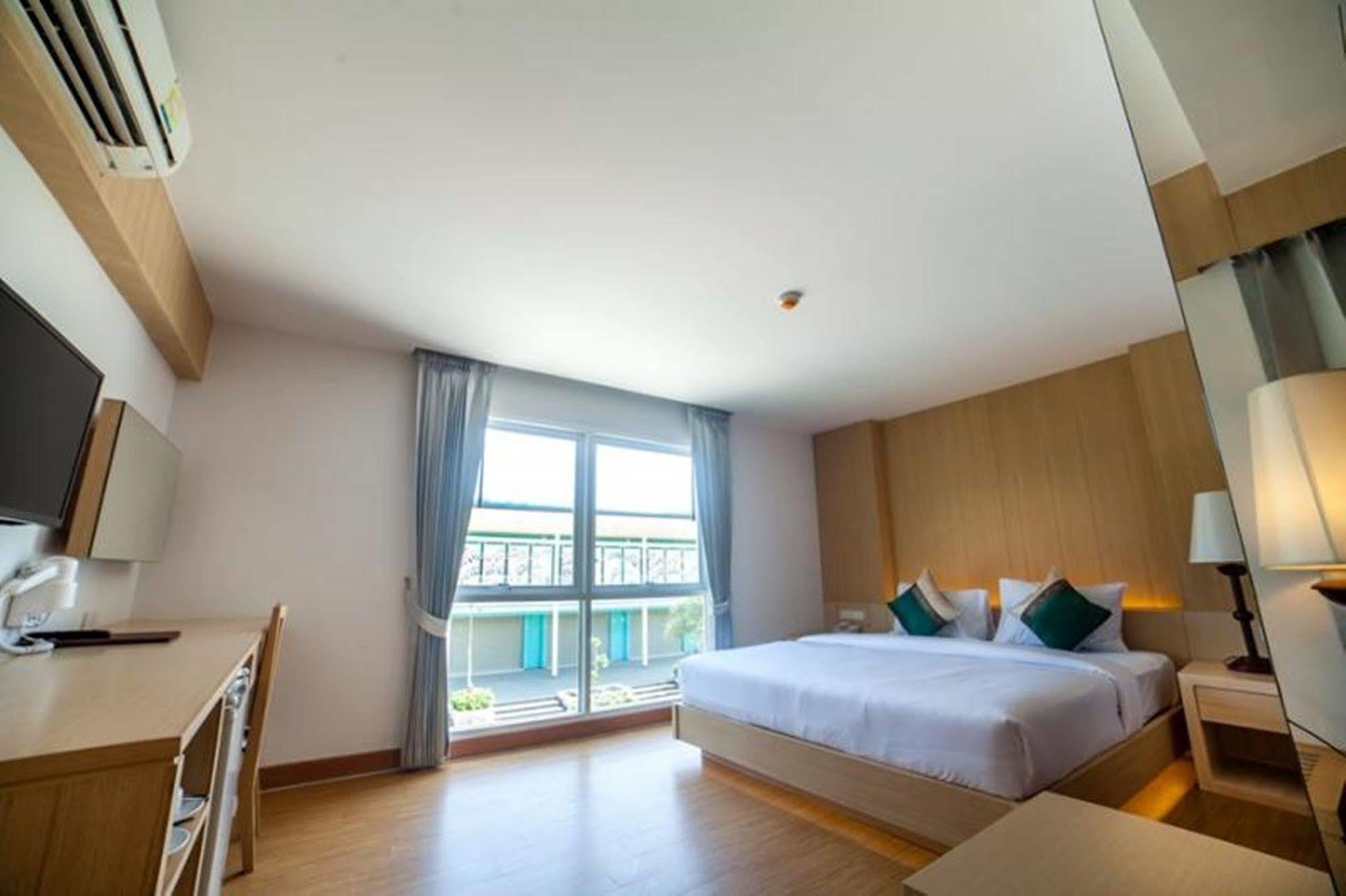 Harbour View Hotel-sha Extra 4*