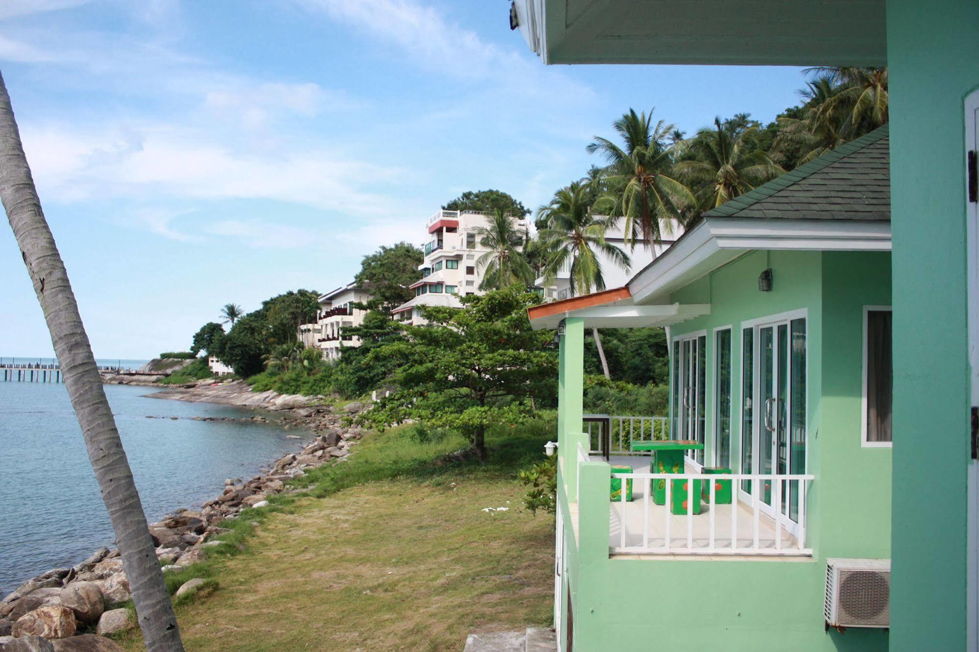 Green Lay Hotel 3*